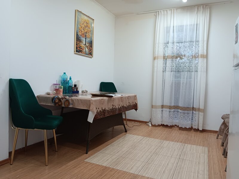 Aleea Cislau, Magazin Marius, Lidl,